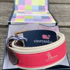 NWT Vineyard Vines Belt